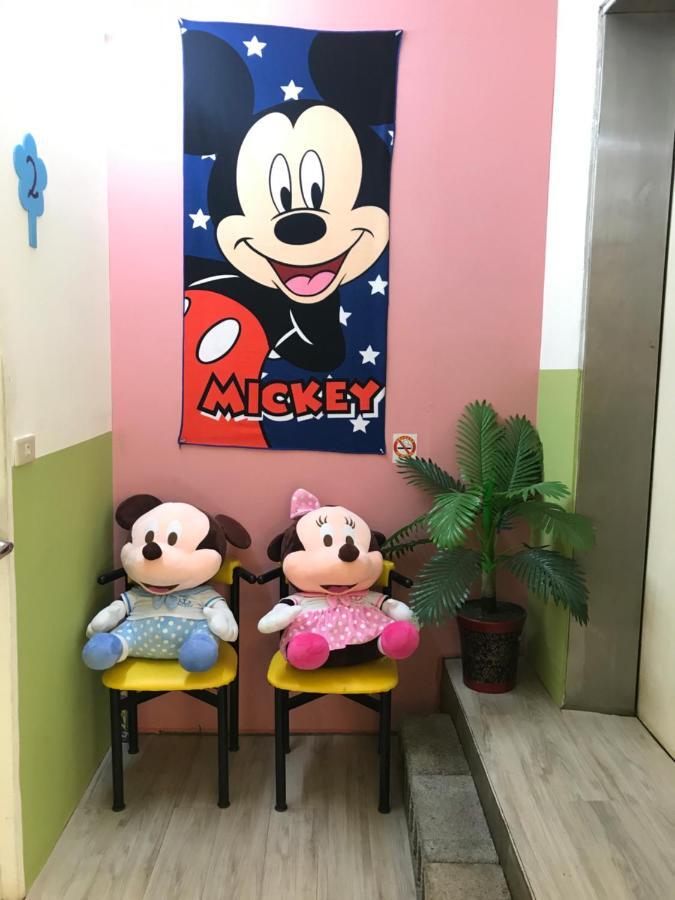 Mickey House-Fuxing Apartment Taichung Exterior foto