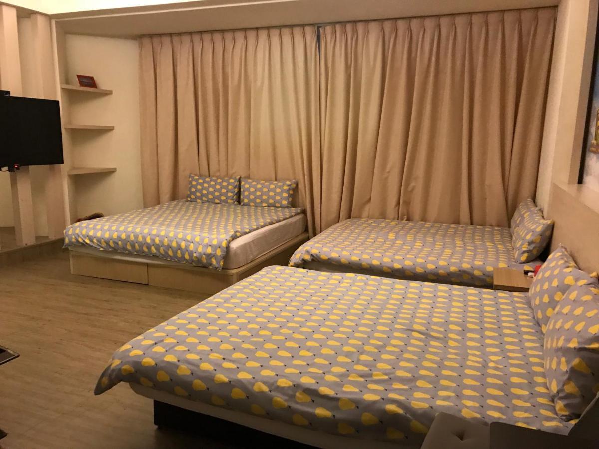 Mickey House-Fuxing Apartment Taichung Exterior foto