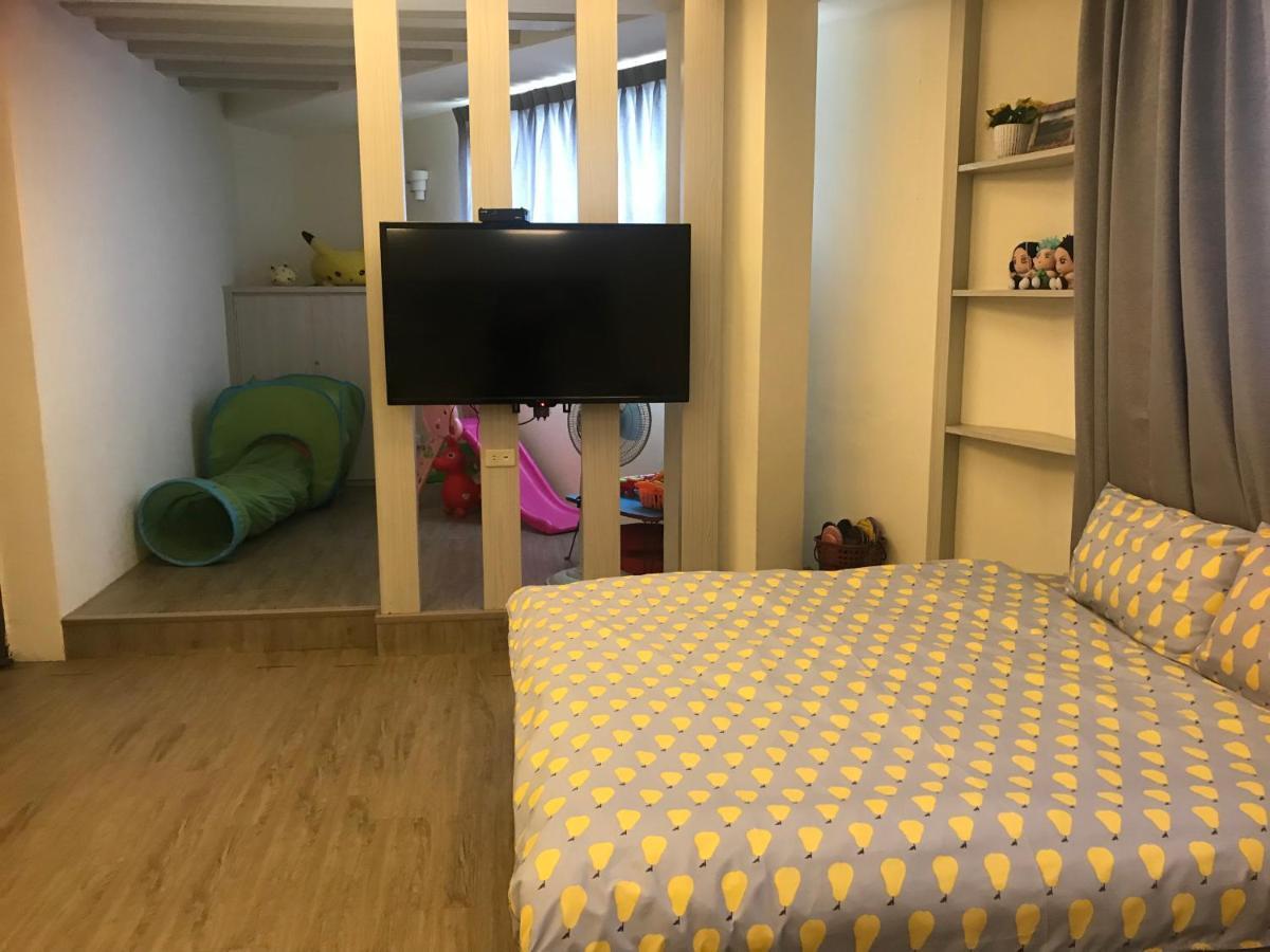 Mickey House-Fuxing Apartment Taichung Exterior foto